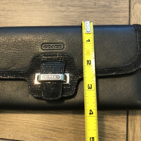 Coach black leather wallet - Picture 8 of 9